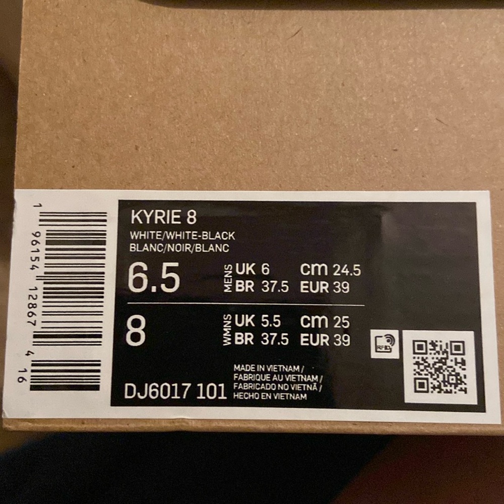 Nike Kyrie New in Box Sneakers - Picture 2 of 5